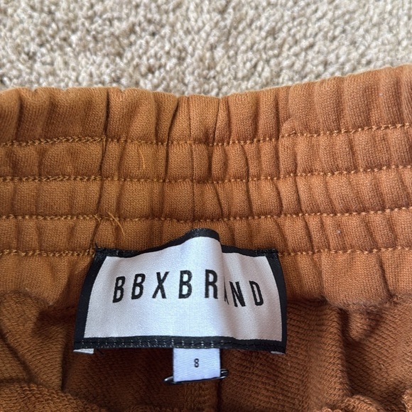 BBXBRAND Luxury Tan Heavyweight Jogger Sweatpants - Picture 4 of 9